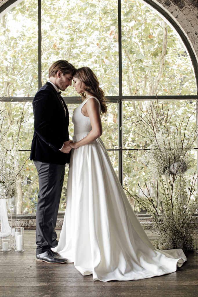 Panama Dining room wedding photography. Elegant intimate wedding photographer. 35mm film photography. super 8 film. Wedding photographer in Melbourne. 