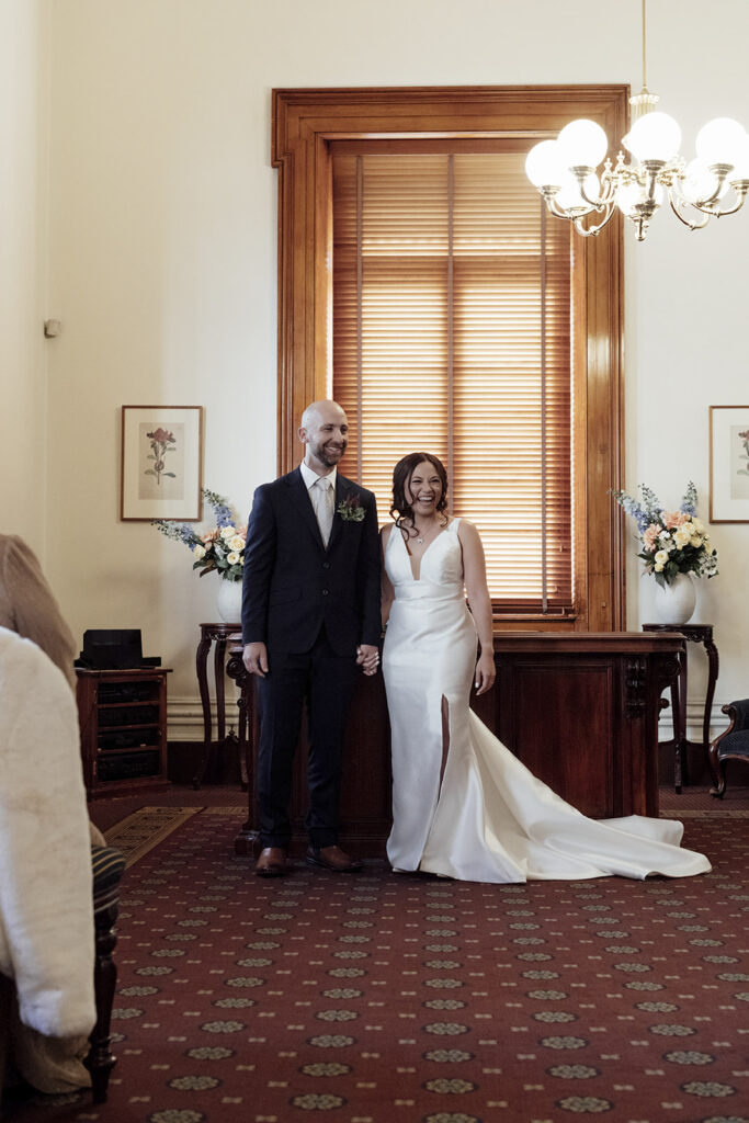 Victorian Marriage Registry Photos a gorgeous couple celebrating their marriage in the Melbourne city