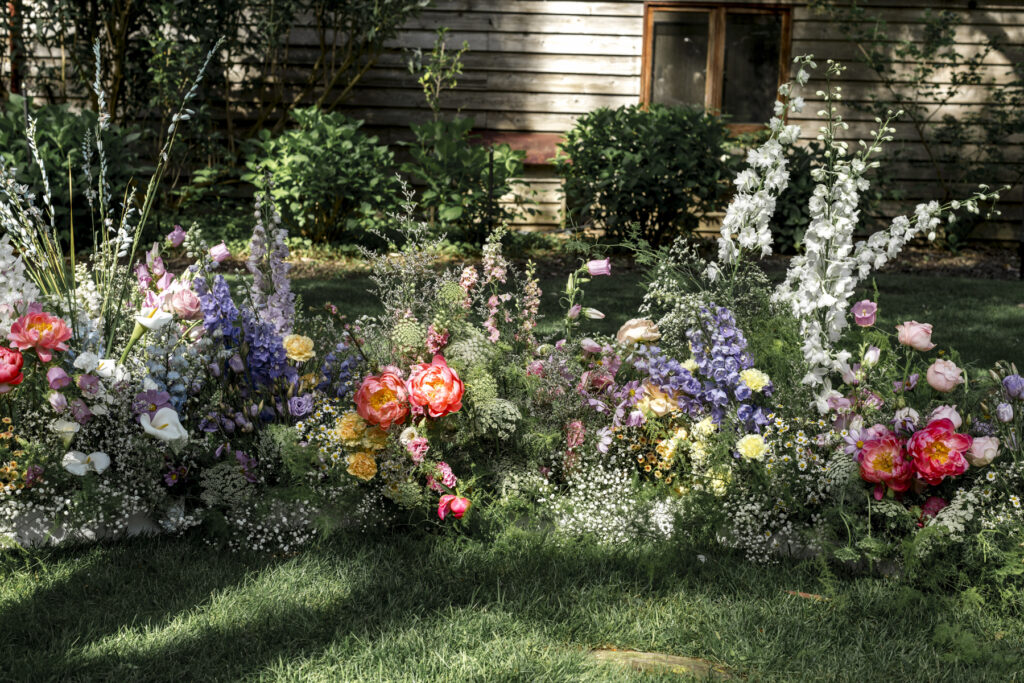 A wedding ceremony at Emu Botoom Homestead. Macedon Ranges Wedding photographer.
