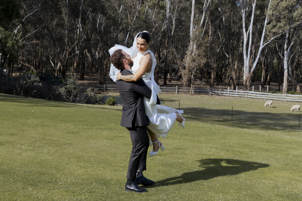 Emu Bottom Homestead. Bride and Groom Photos. Couple Photos. Documentary style Wedding photography. Ceremony photos. Fun Wedding photography