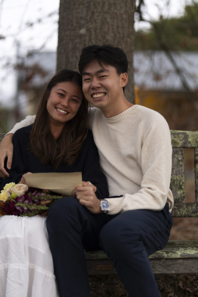 Melbourne Proposal Photography, Yarra Valley proposal. Engagement photos in Yarra Valley. Yarra Valley. Proposal in Melbourne. Cinimatic photography. Carls Hut