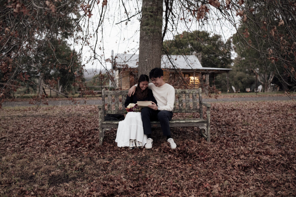 Melbourne Proposal Photography, Yarra Valley proposal. Engagement photos in Yarra Valley. Yarra Valley. Proposal in Melbourne. Cinimatic photography. Carls Hut