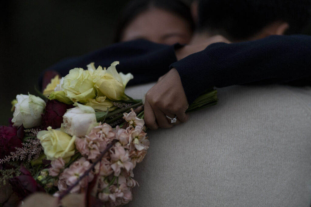 Melbourne Proposal Photography, Yarra Valley proposal. Engagement photos in Yarra Valley. Yarra Valley. Proposal in Melbourne. Cinimatic photography. Carls Hut