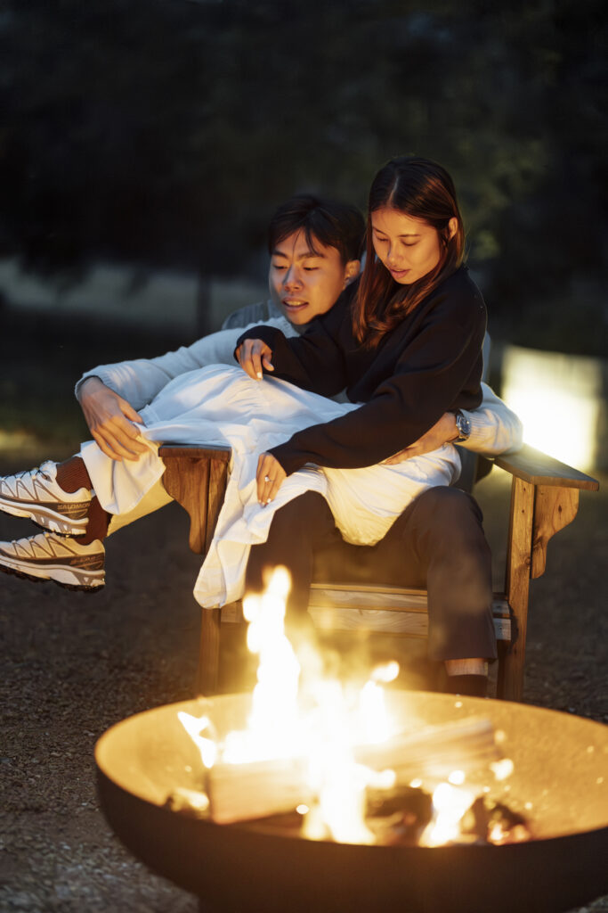 Melbourne Proposal Photography, Yarra Valley proposal. Engagement photos in Yarra Valley. Yarra Valley. Proposal in Melbourne. Cinimatic photography. Carls Hut
